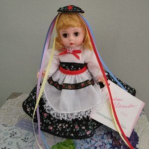 Madame Alexander 8" East of the Sun - Norway - Lassie